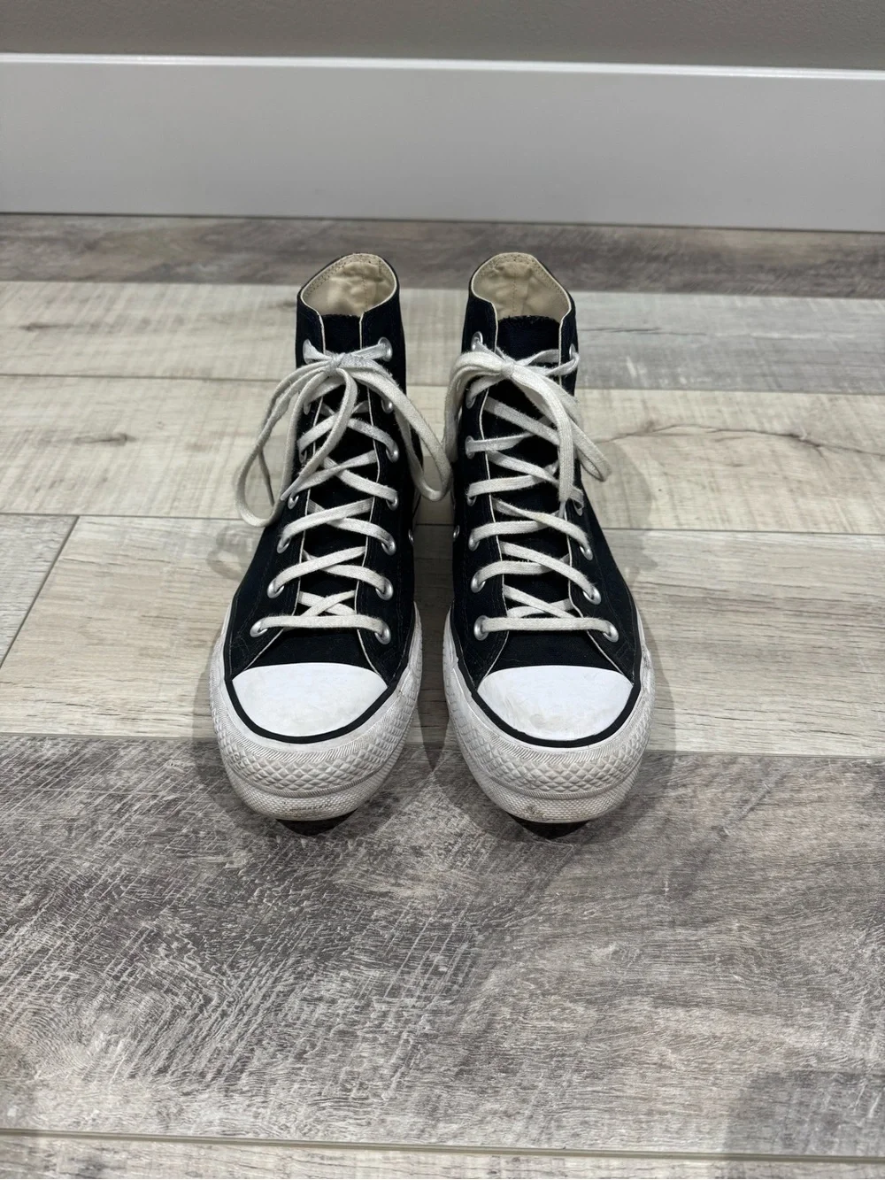 Converse Chuck Taylor All Star High Top Black Canvas Sneakers Women’s 8.5 - Picture 2 of 8